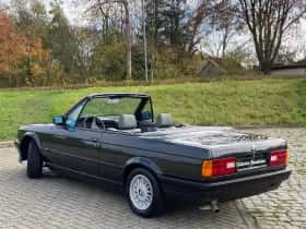 BMW 3-Serie (1991) thumbnail 3