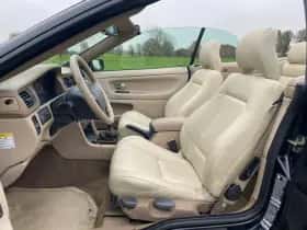 Volvo C70 (2003) thumbnail 14