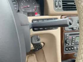 Volvo C70 (2003) thumbnail 21