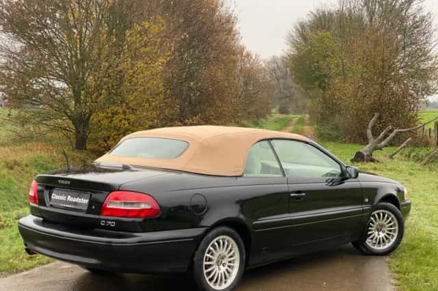 Volvo C70 (2003) thumbnail 5
