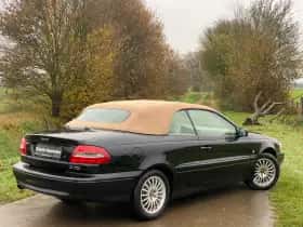Volvo C70 (2003) thumbnail 5