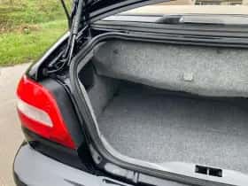 Volvo C70 (2003) thumbnail 46