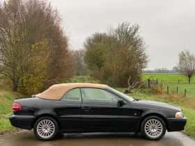Volvo C70 (2003) thumbnail 6
