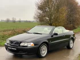 Volvo C70 (2003) thumbnail 9