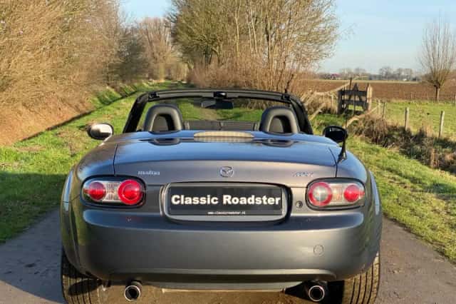 Mazda MX-5 (2007) thumbnail 4