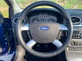 Ford Focus (2007) thumbnail 13