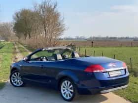Ford Focus (2007) thumbnail 3