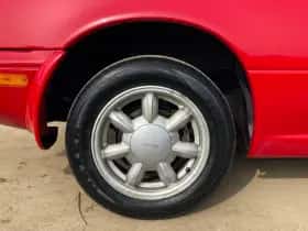 Mazda MX-5 (1991) thumbnail 34