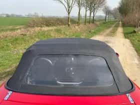 Mazda MX-5 (1991) thumbnail 53
