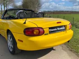 Mazda MX-5 (2000) thumbnail 40