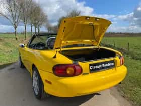 Mazda MX-5 (2000) thumbnail 41