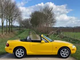 Mazda MX-5 (2000) thumbnail 6