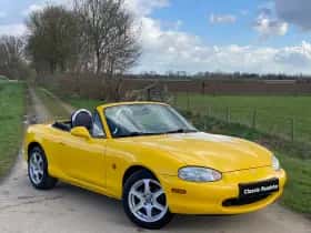 Mazda MX-5 (2000) thumbnail 7