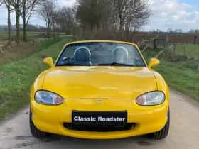 Mazda MX-5 (2000) thumbnail 8
