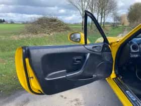 Mazda MX-5 (2000) thumbnail 9