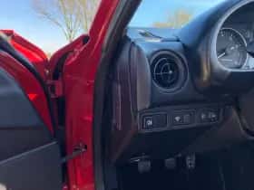 Mazda MX-5 (1991) thumbnail 14