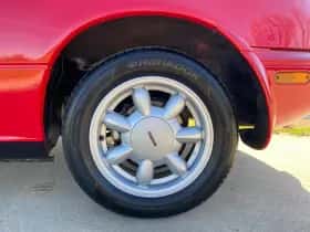 Mazda MX-5 (1991) thumbnail 30