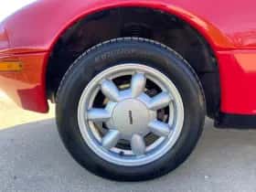 Mazda MX-5 (1991) thumbnail 31