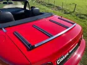 Mazda MX-5 (1991) thumbnail 45