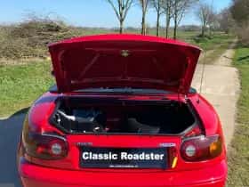 Mazda MX-5 (1991) thumbnail 49