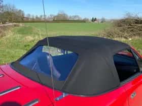 Mazda MX-5 (1991) thumbnail 58