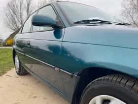 Opel Astra (1997) thumbnail 32