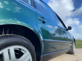 Volkswagen Passat (1999) thumbnail 32
