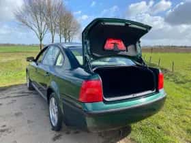 Volkswagen Passat (1999) thumbnail 41