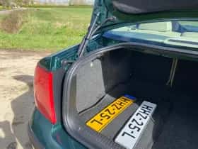 Volkswagen Passat (1999) thumbnail 43