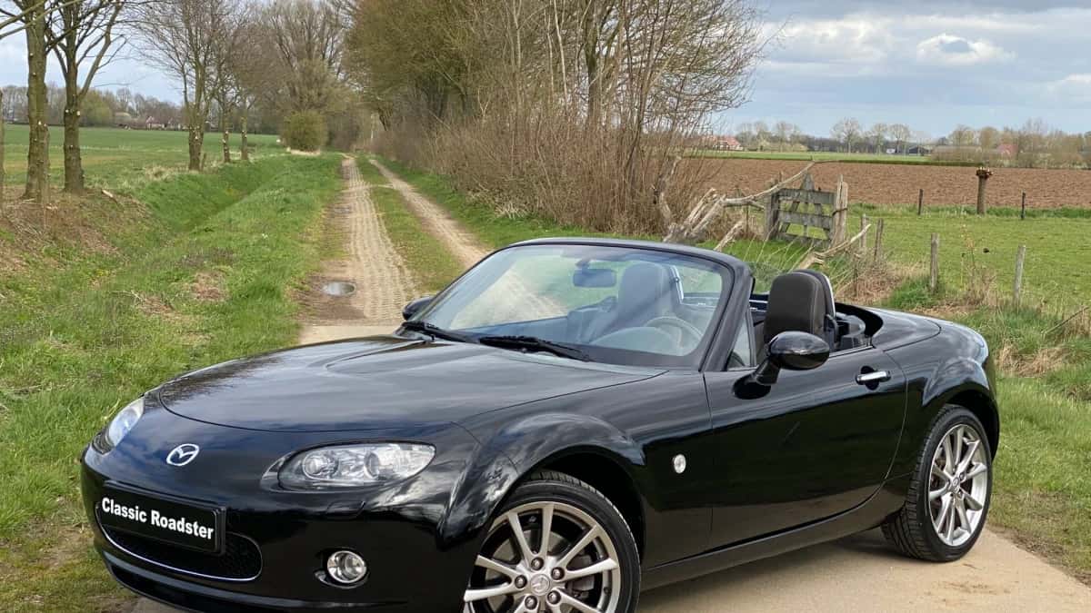 Mazda MX-5 (2008) — foto 1
