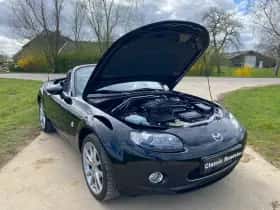 Mazda MX-5 (2008) thumbnail 29