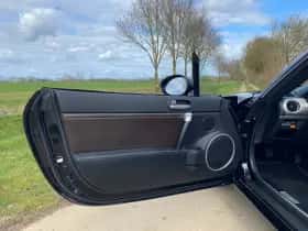 Mazda MX-5 (2008) thumbnail 9