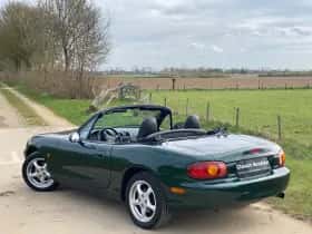 Mazda MX-5 (2000) thumbnail 3