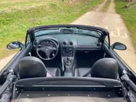 Mazda MX-5 (2000) thumbnail 25