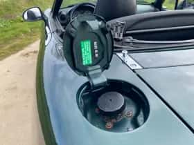 Mazda MX-5 (2000) thumbnail 40