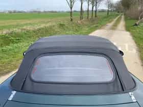 Mazda MX-5 (2000) thumbnail 48