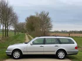 Mercedes-Benz E-Klasse (1997) thumbnail 2