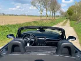 Mazda MX-5 (2006) thumbnail 24