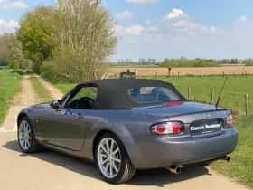 Mazda MX-5 (2006) thumbnail 45