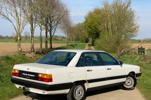 Audi 100 (1986) thumbnail 5