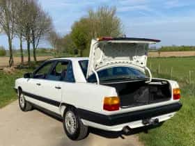 Audi 100 (1986) thumbnail 43