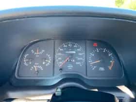 Chrysler Le Baron (1993) thumbnail 15