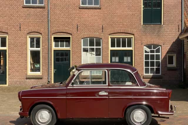 Trabant 600 (1962) thumbnail 2