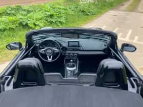 Mazda MX-5 (2015) thumbnail 27