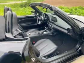 Mazda MX-5 (2015) thumbnail 28
