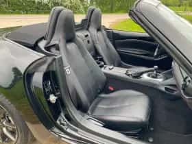 Mazda MX-5 (2015) thumbnail 29