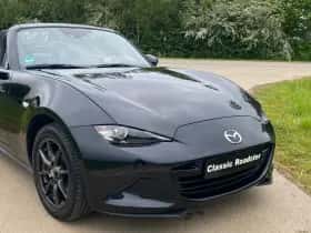 Mazda MX-5 (2015) thumbnail 34