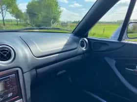 Mazda MX-5 (2004) thumbnail 21