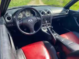 Mazda MX-5 (2004) thumbnail 22