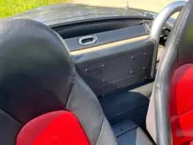 Mazda MX-5 (2004) thumbnail 38